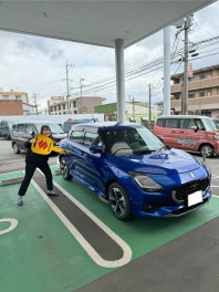 スイフト納車しました！！